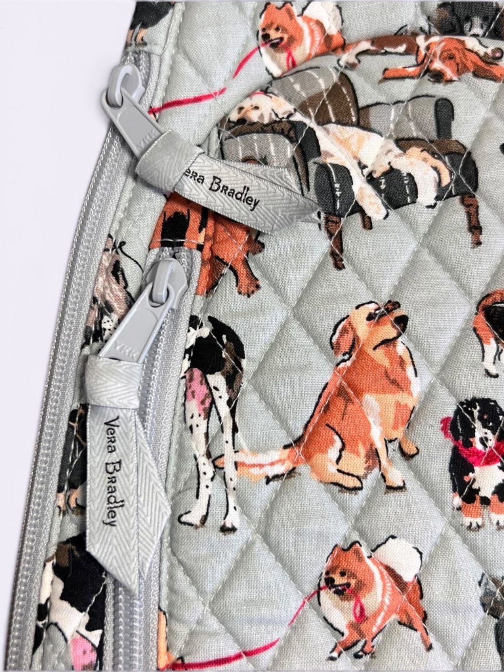 Vera Bradley Sling Bag "Best in Show" Dog Pattern NWT - Picture 4 of 8